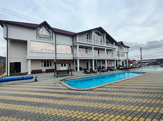 Курортный отель АКВА-ЦЕНТР