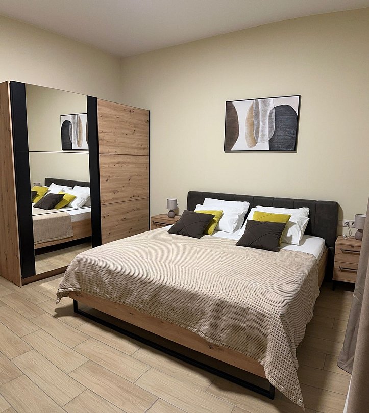 Люкс 4-местный 2-комнатный