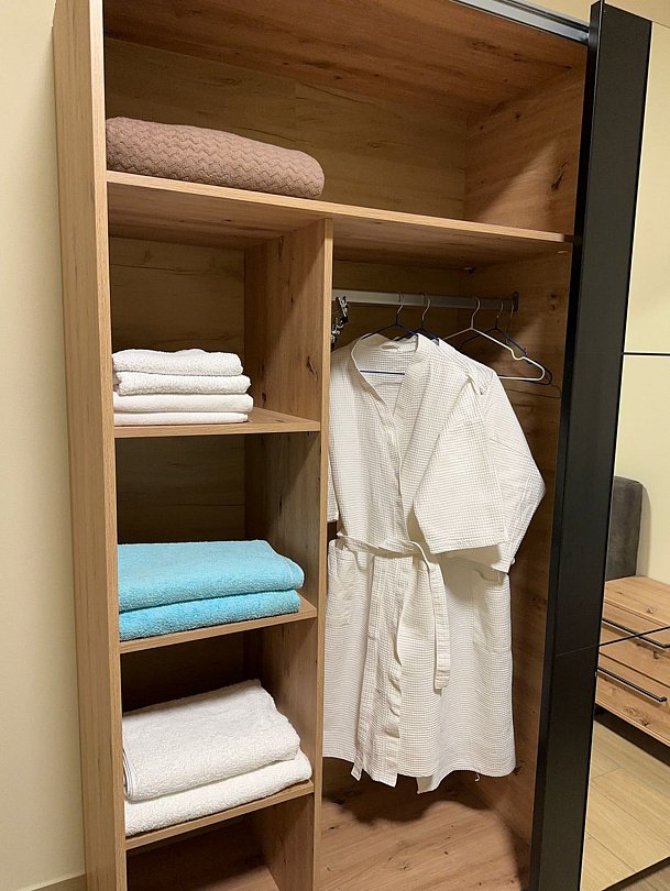 Люкс 4-местный 2-комнатный