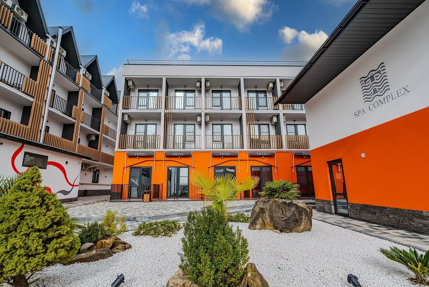 Территория | Cosmos Smart Sochi Tivoli Hotel, Краснодарский край