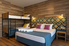 Двухместный семейный номер Superior двуспальная кровать, Отель Легенда, Алахадзы