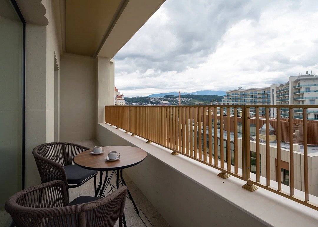 Апартаменты Люкс 4-местный 2-комнатный (вид на горы)