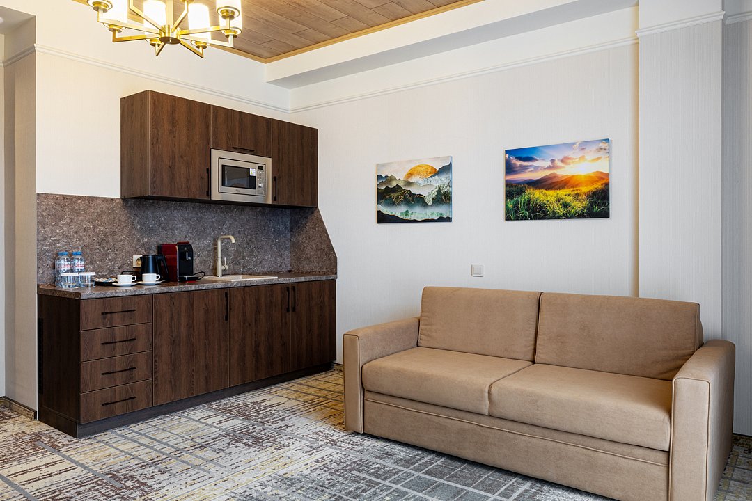 Апартаменты 2-местный (с балконом и видом на горы)