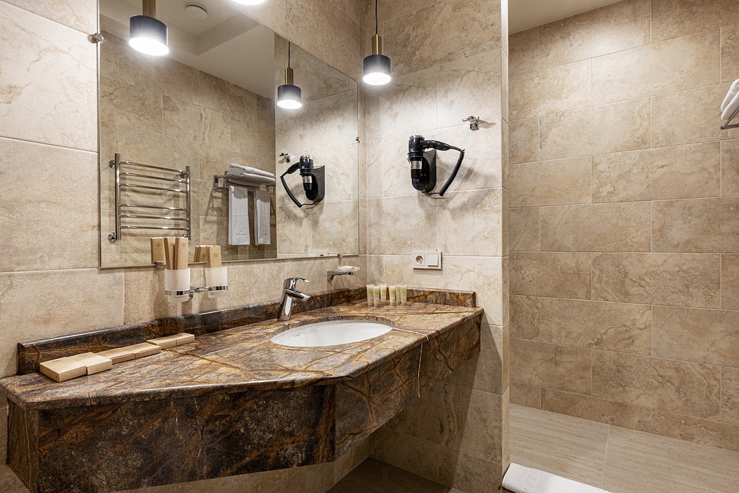 Апартаменты 2-местный (с балконом и видом на горы)