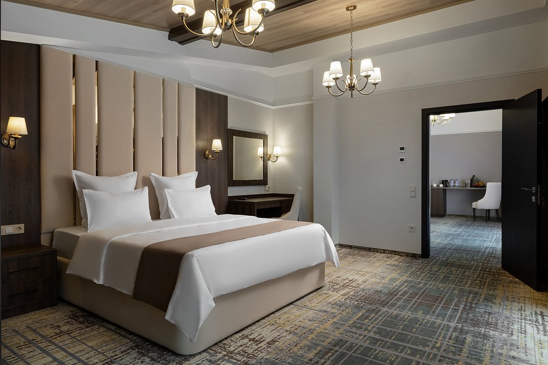 Апартаменты 2-местный 2-комнатный (с видом на горы)