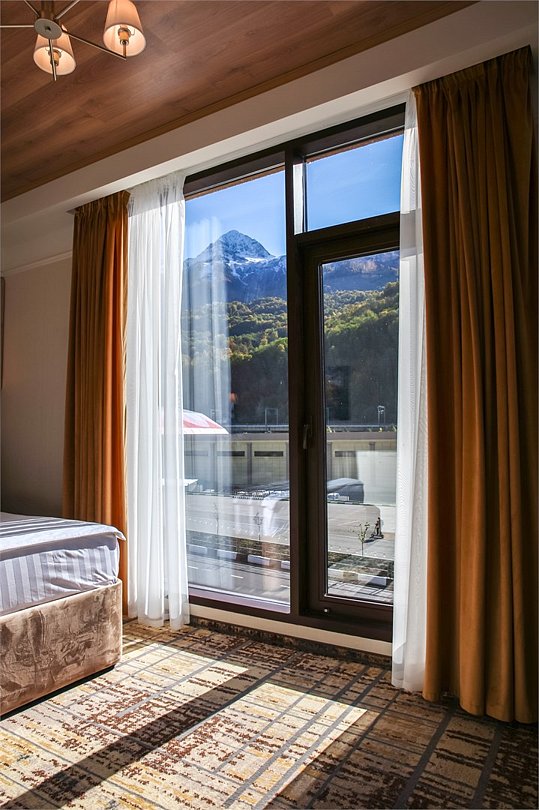 Стандартный 2-местный (вид на горы)