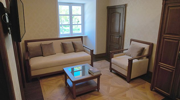 Люкс 3-местный 3-комнатный