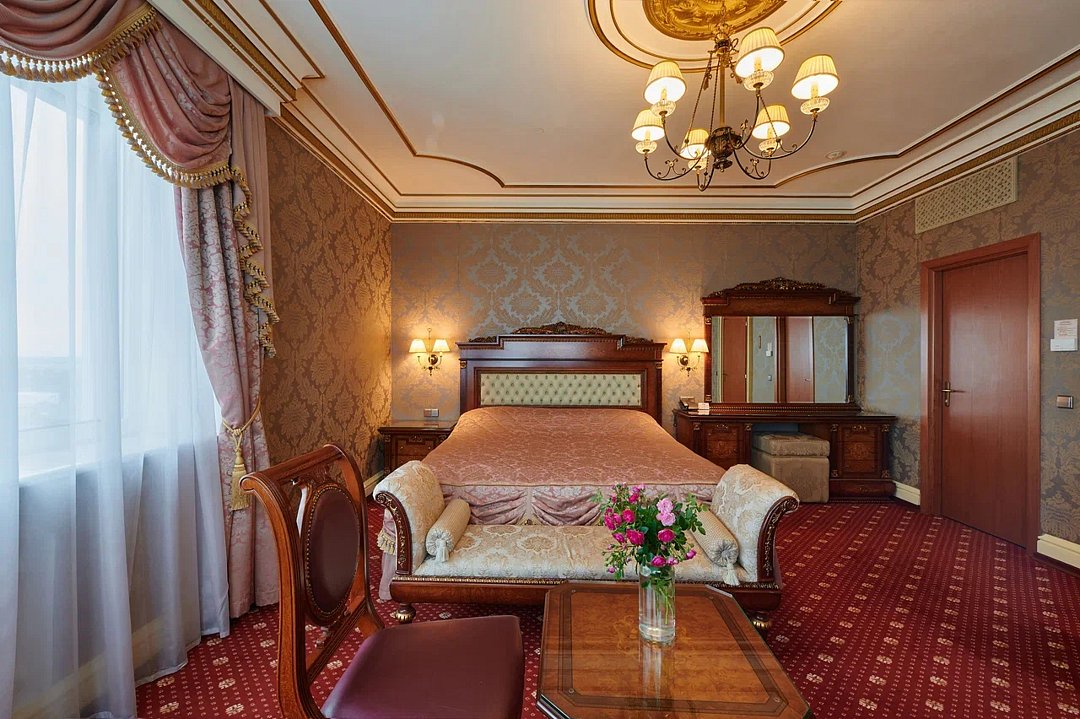 Suite Президентский 2-местный 3-комнатный