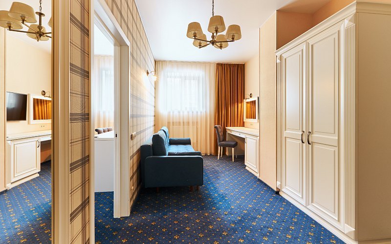 Люкс 3-местный 2-комнатный