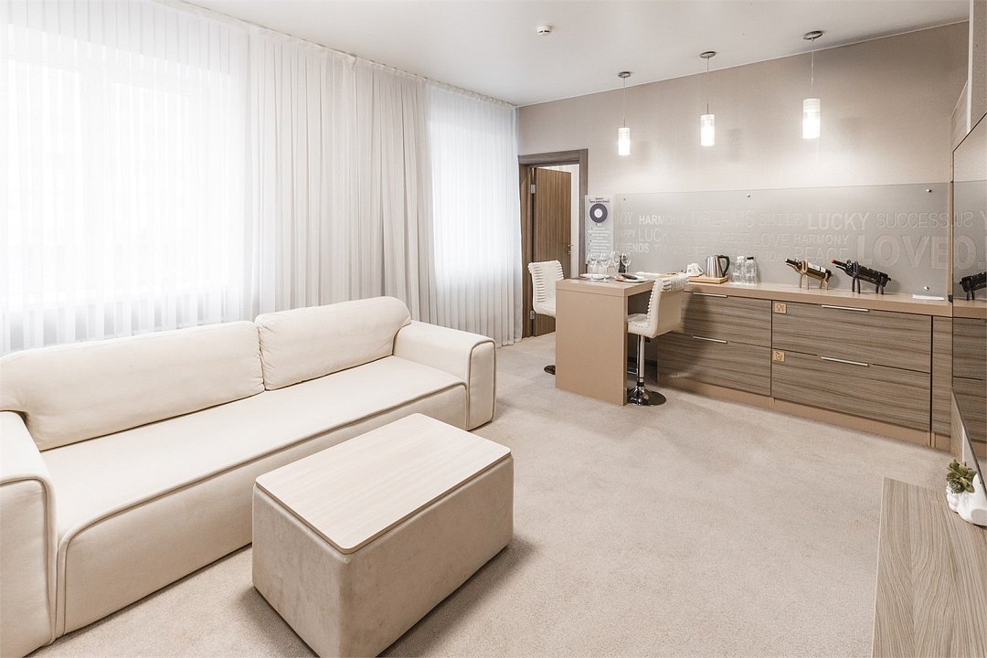 Люкс 2-местный 3-комнатный (King)