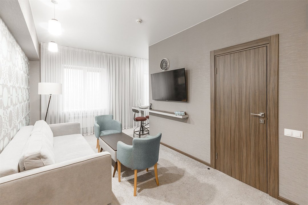 Люкс 2-местный 3-комнатный (King)