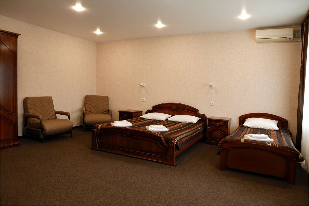 Апартаментый 3-местный 2-комнатный (с кухней)