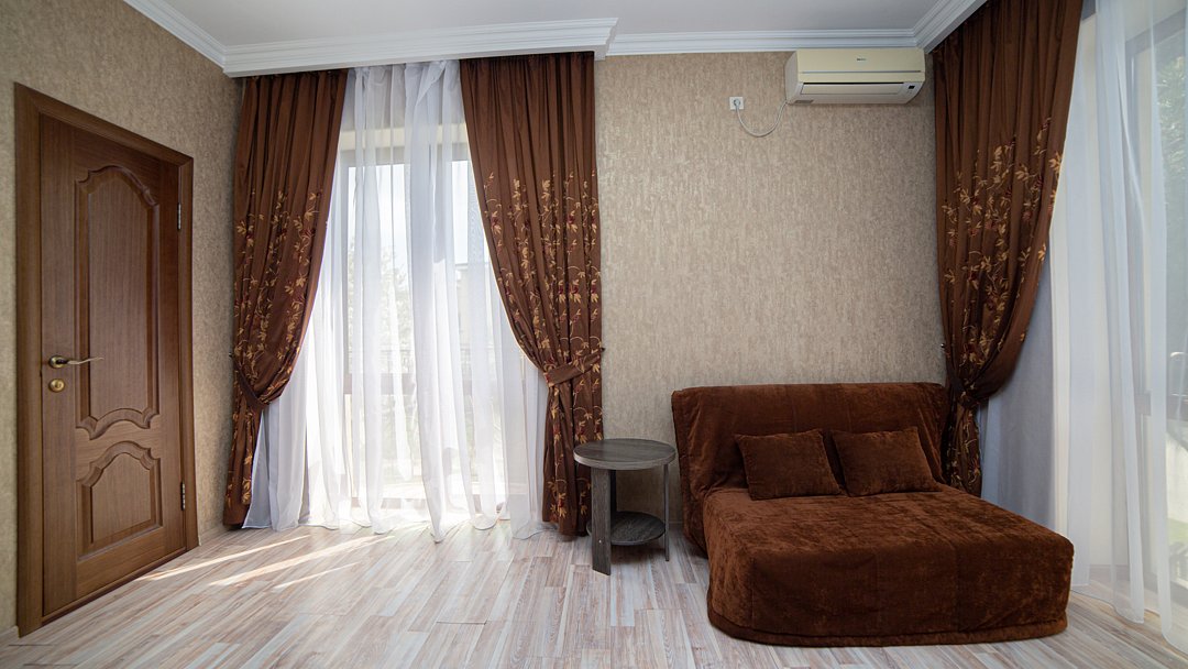 Полулюкс 3-местный