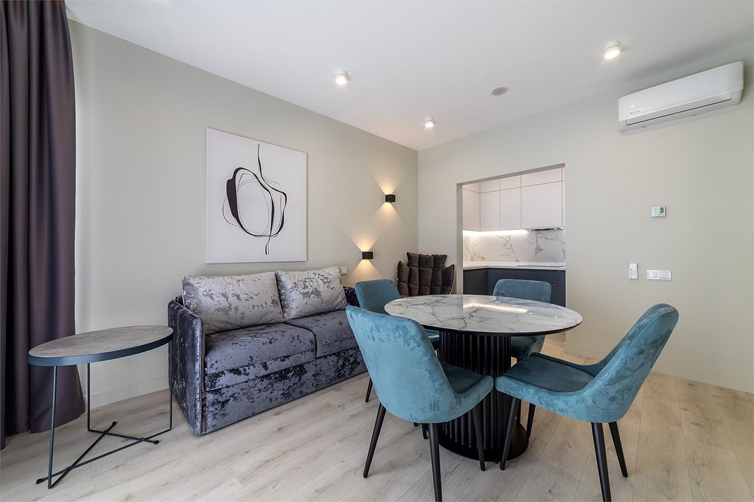 Люкс 4-местный 2-комнатный (с видом на море)