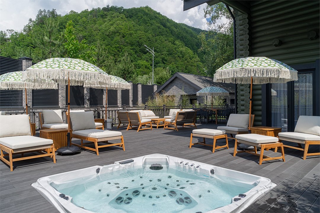 Вилла 14-местная (с террасой)