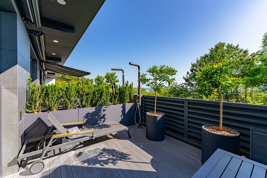 Стандартный 2-местный (с балконом, вид во двор)