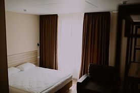 Комфорт семейный, Парк-отель Шале, Каменск-Шахтинский