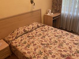 улучшенный двухместный номер с 1 кроватью, Гостиница в учебном центре профсоюзов, Видное