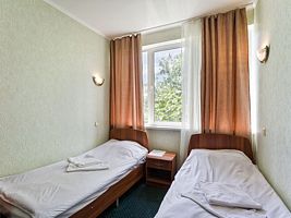 Стандарт А (юг), Гостиница Чайка, Гурзуф