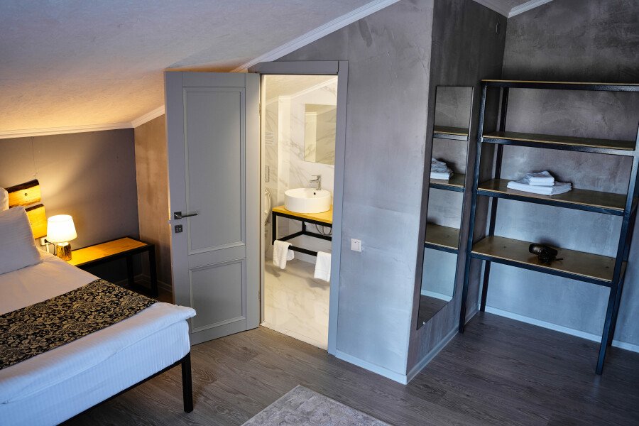 Стандартный 2-местный 1-комнатный (Мансардный)