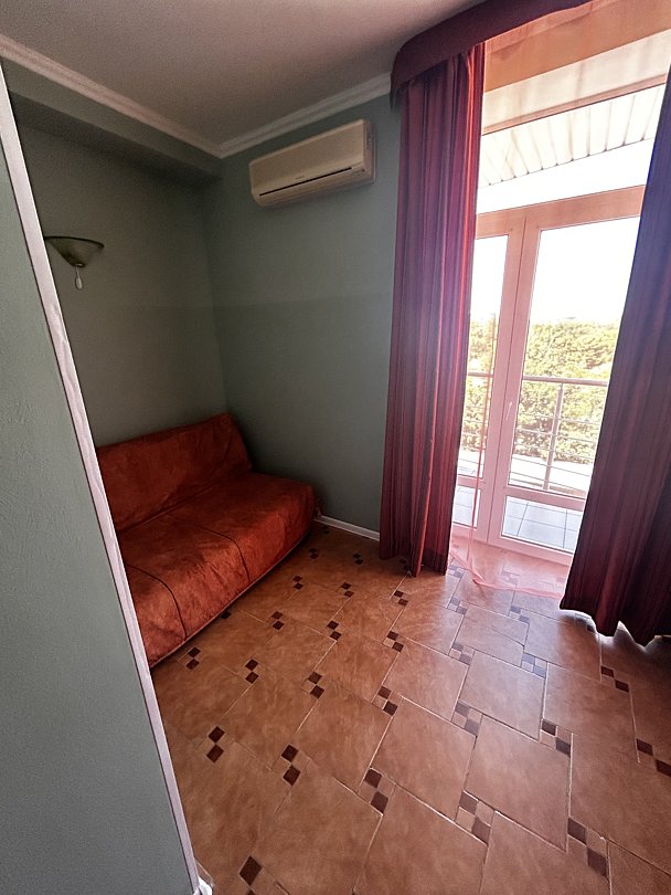 Студио 3-местный (3)