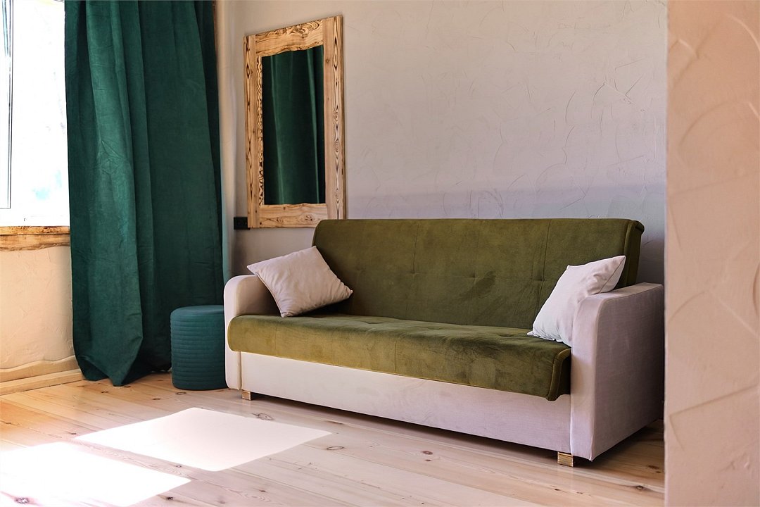 Люкс 4-местный 1-комнатный (Студио)