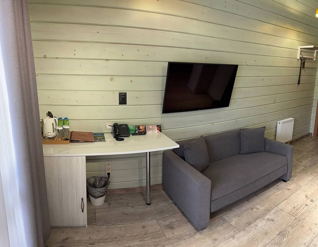 Полулюкс 2-местный №13 (корпус 1)