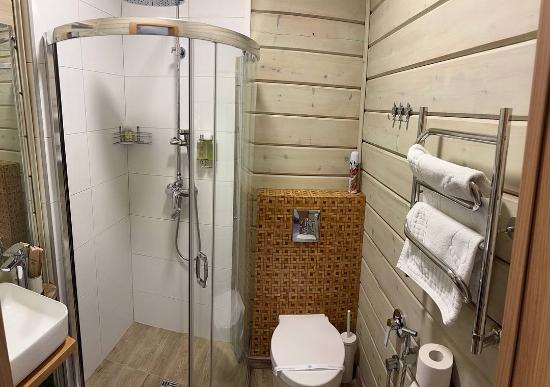 Полулюкс 2-местный №13 (корпус 1)