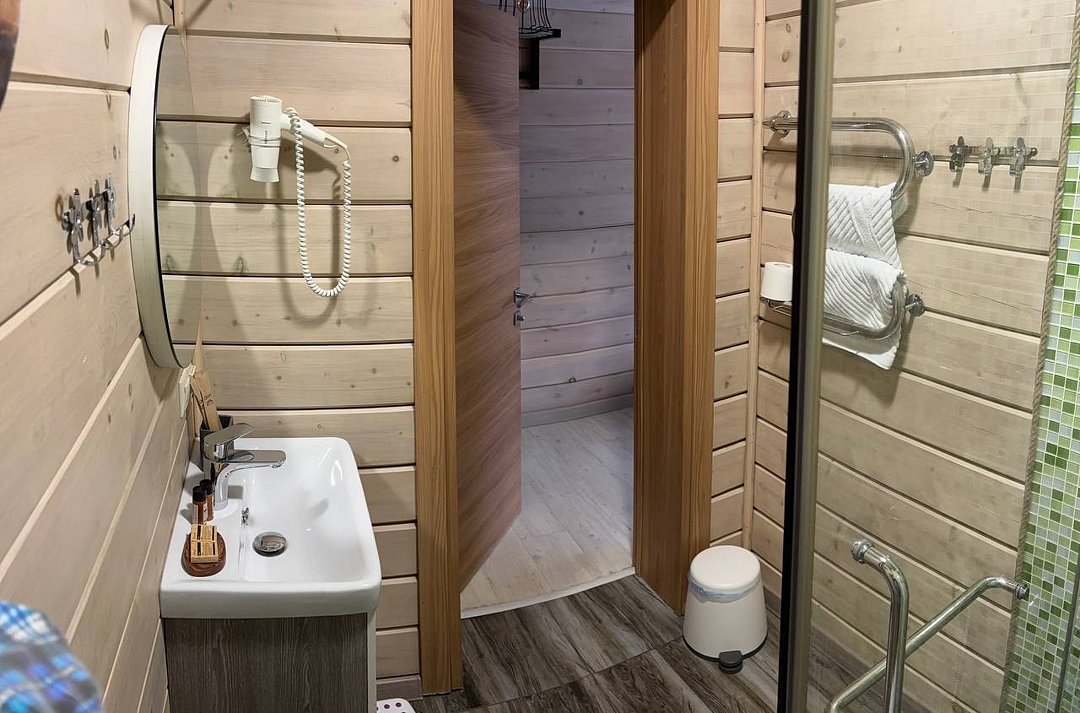 Полулюкс 2-местный №5 (корпус 1)