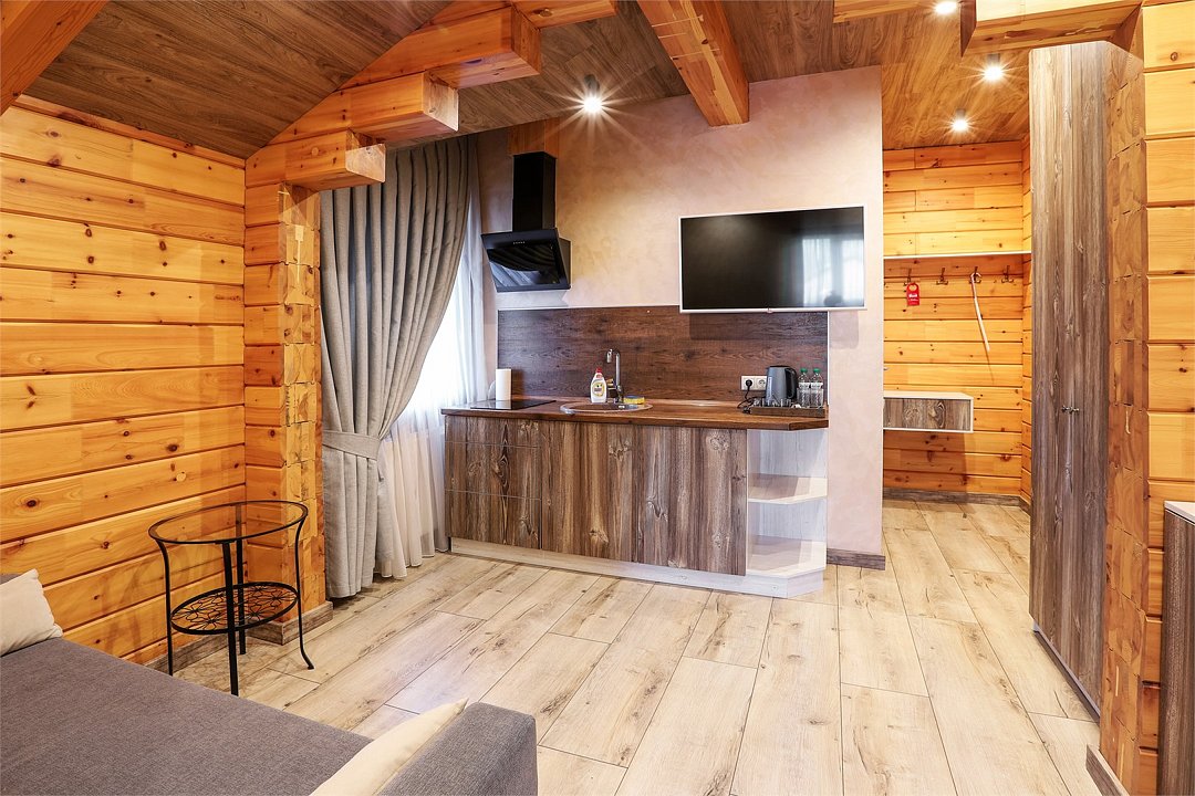 Полулюкс Семейный 2-местный 2-комнатный №2 (корпус 3)