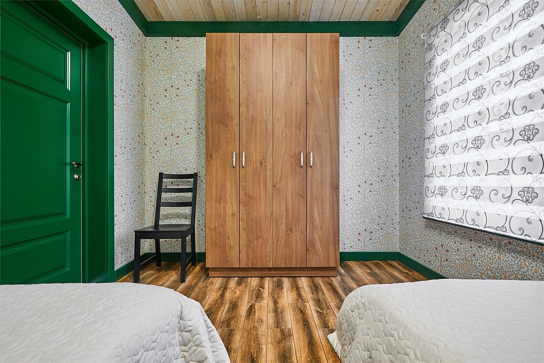 Коттедж 10-местный 5-комнатный (№1)