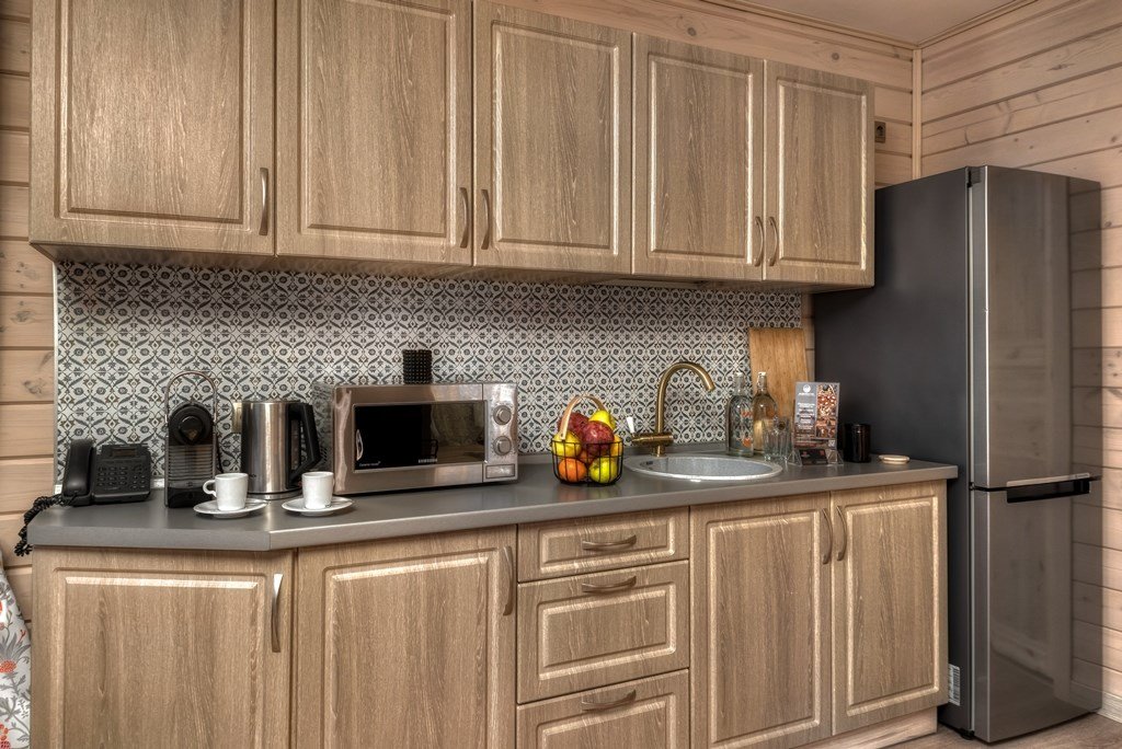 Дом 4-местный 3-комнатный (Большой, с камином и кухней)