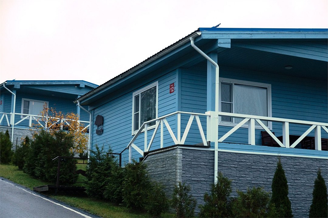 Дом 4-местный 3-комнатный (Большой, с камином и кухней)