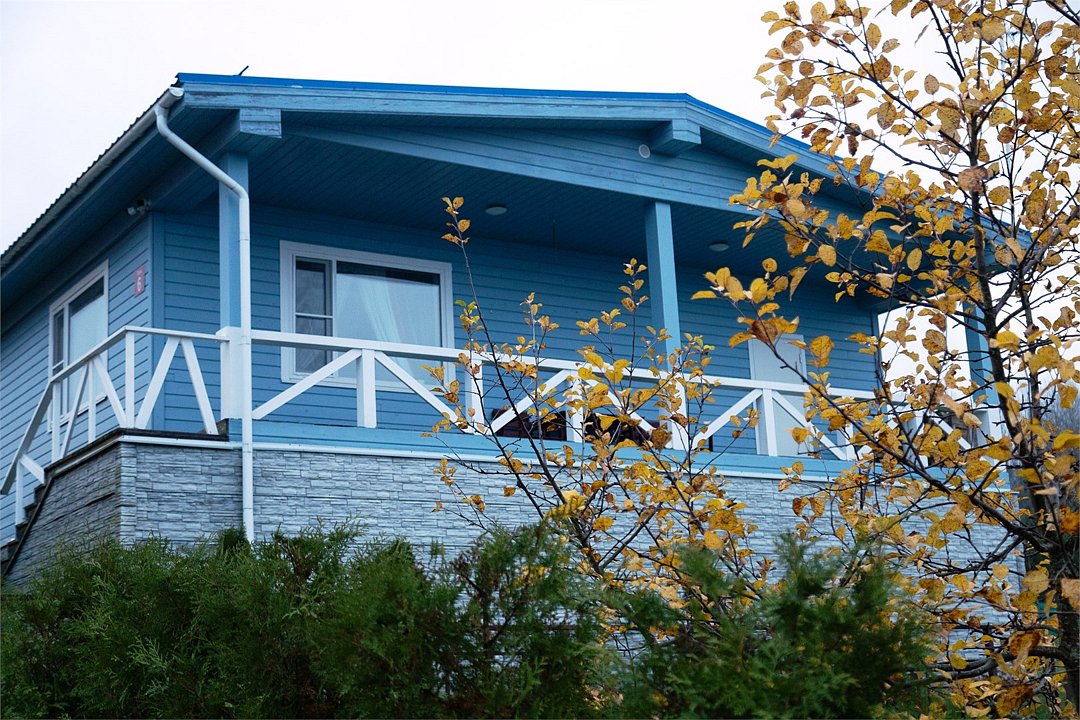 Дом 4-местный 3-комнатный (Большой, с камином и кухней)