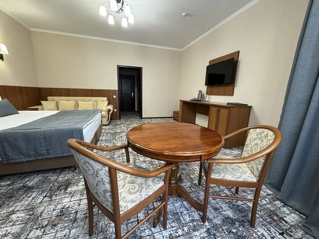 Полулюкс 2-местный 1-комнатный (DBL)