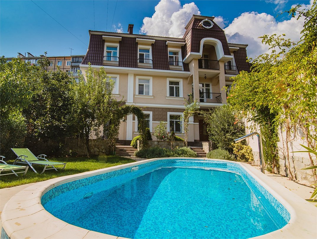 Отель Каштановый особняк, Ялта, Крым