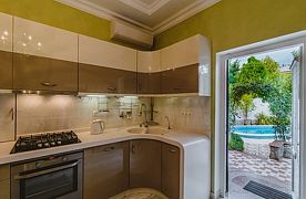 ДеЛюкс, Отель Каштановый особняк, Ялта