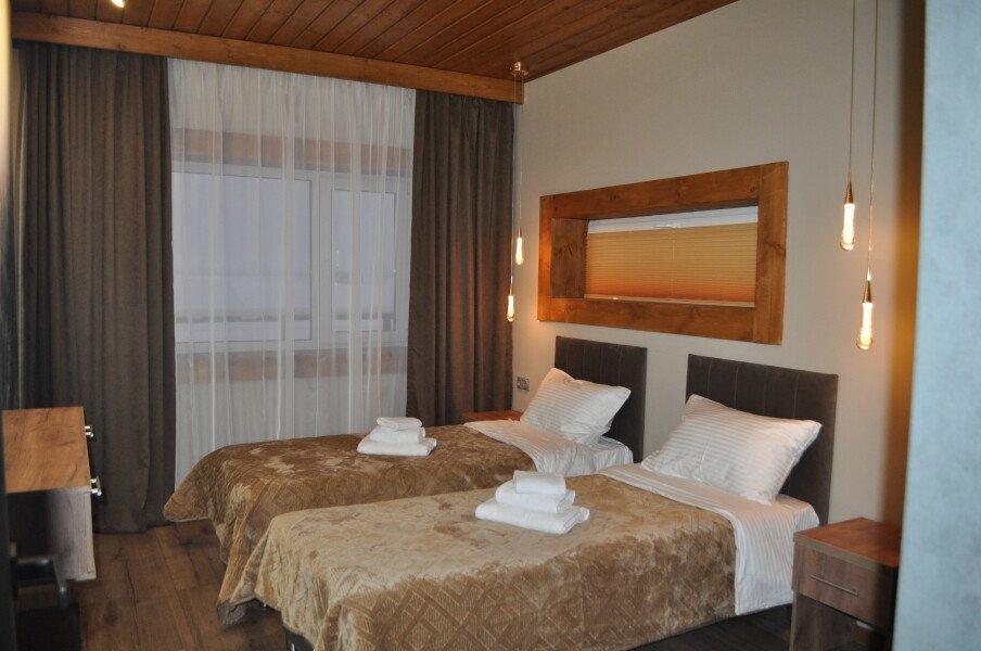 Коттедж 8-местный 4-комнатный (Royal)