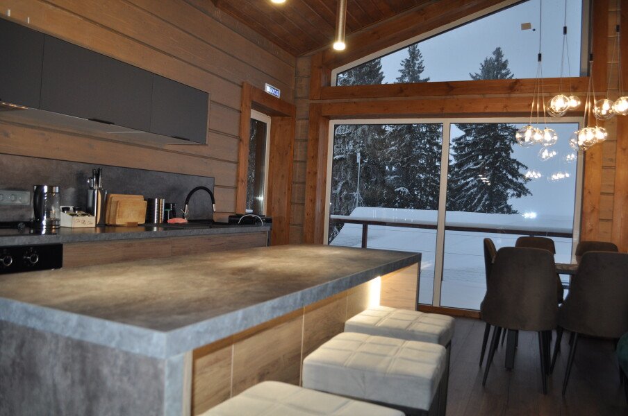 Коттедж 8-местный 4-комнатный (Royal)