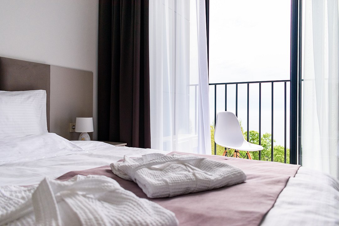 Улучшенный 2-местный (с балконом, вид на море)