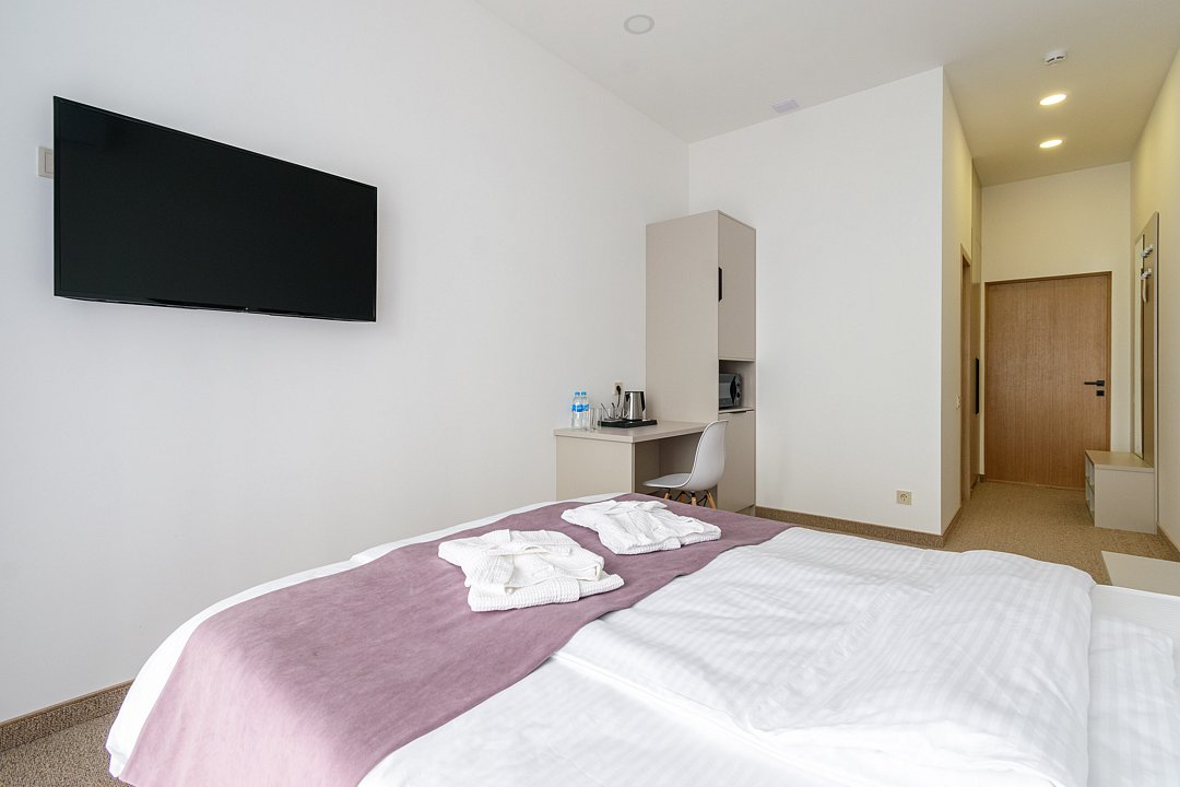 Улучшенный 2-местный (с балконом, вид на море)