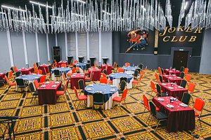 Банкетный зал — Отель «Altai Palace Курорт Сибирская Монета», урочище Каим
