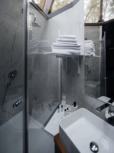 Домик 2-местный 1-комнатный (NEO Tipi)