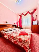 ул. Заводская д. 6 (2 комн.) STAND, Гостиница 89 регион, Новый Уренгой