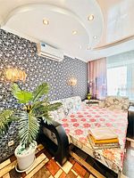 ул. Кедровая д. 14 (2 комн.) VIP, Гостиница 89 регион, Новый Уренгой
