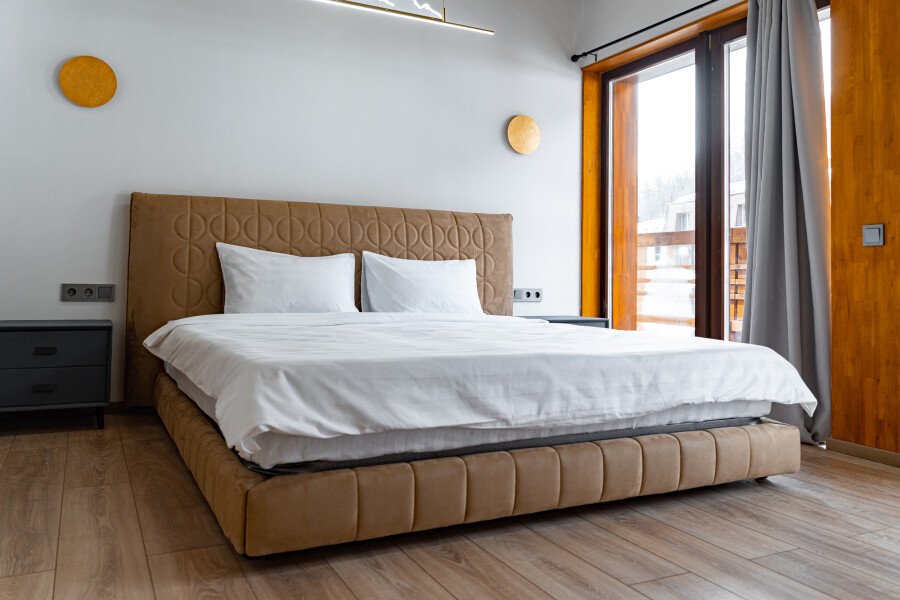 Домик 8-местный (Шале)