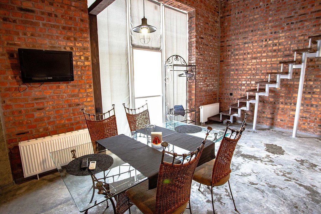 Дом 4-местный 2-этажный (Лофт)