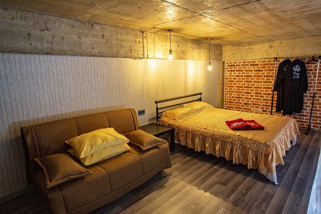 Дом 4-местный 2-этажный (Лофт)