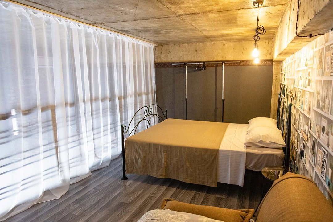 Дом 4-местный 2-этажный (Лофт)