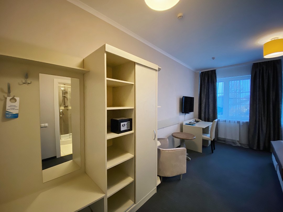 3C42AAD4-EEC4-4BDC-8706-6358CE87FAF6-533AB4C8-6292-4B08-9533-8D5CD101E581